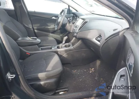 2018 Chevrolet Cruze Lt Auto from USA, damaged, VIN 1G1BE5SM6J7101598